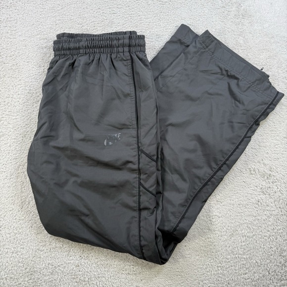Nike Windbreaker Pants Mens 2XL Grey Y2K Lined Drawstring Pocket Zip Ankle Gym - Picture 1 of 10